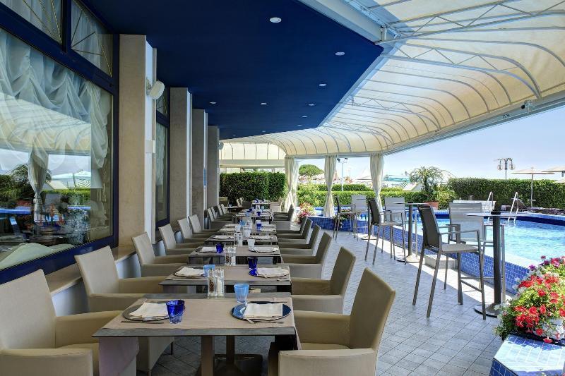 Hotel Cavalieri Palace & Suites Lido di Jesolo Luaran gambar