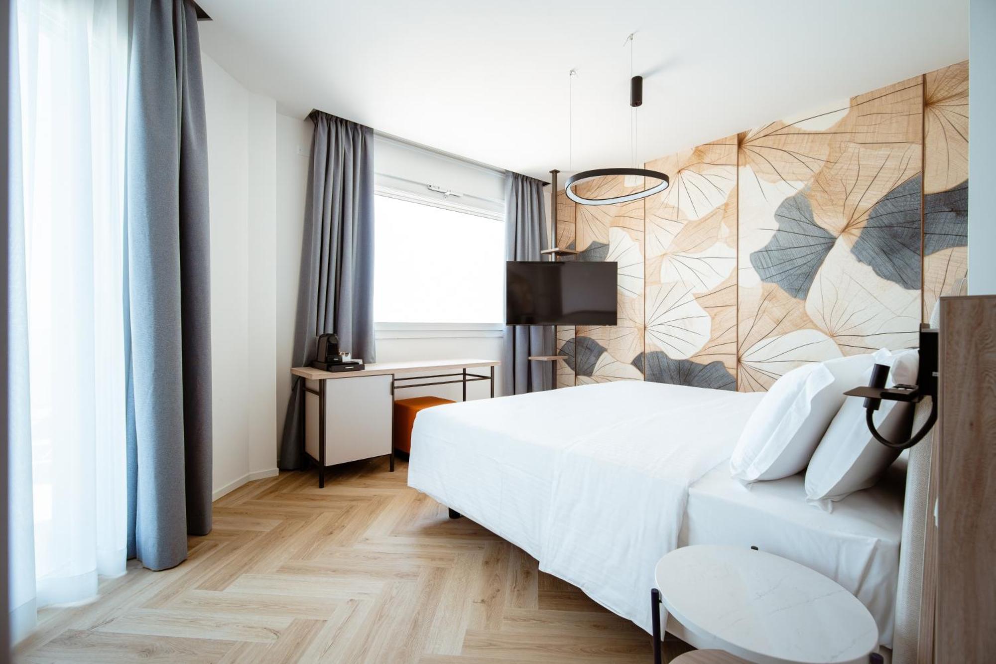 Hotel Cavalieri Palace & Suites Lido di Jesolo Luaran gambar
