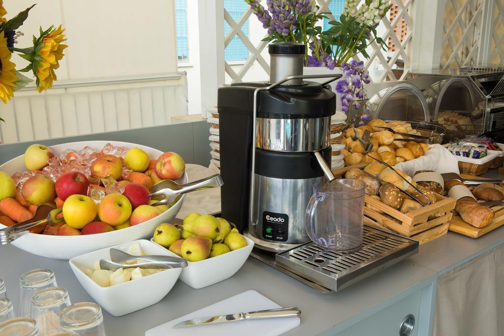 Hotel Cavalieri Palace & Suites Lido di Jesolo Luaran gambar