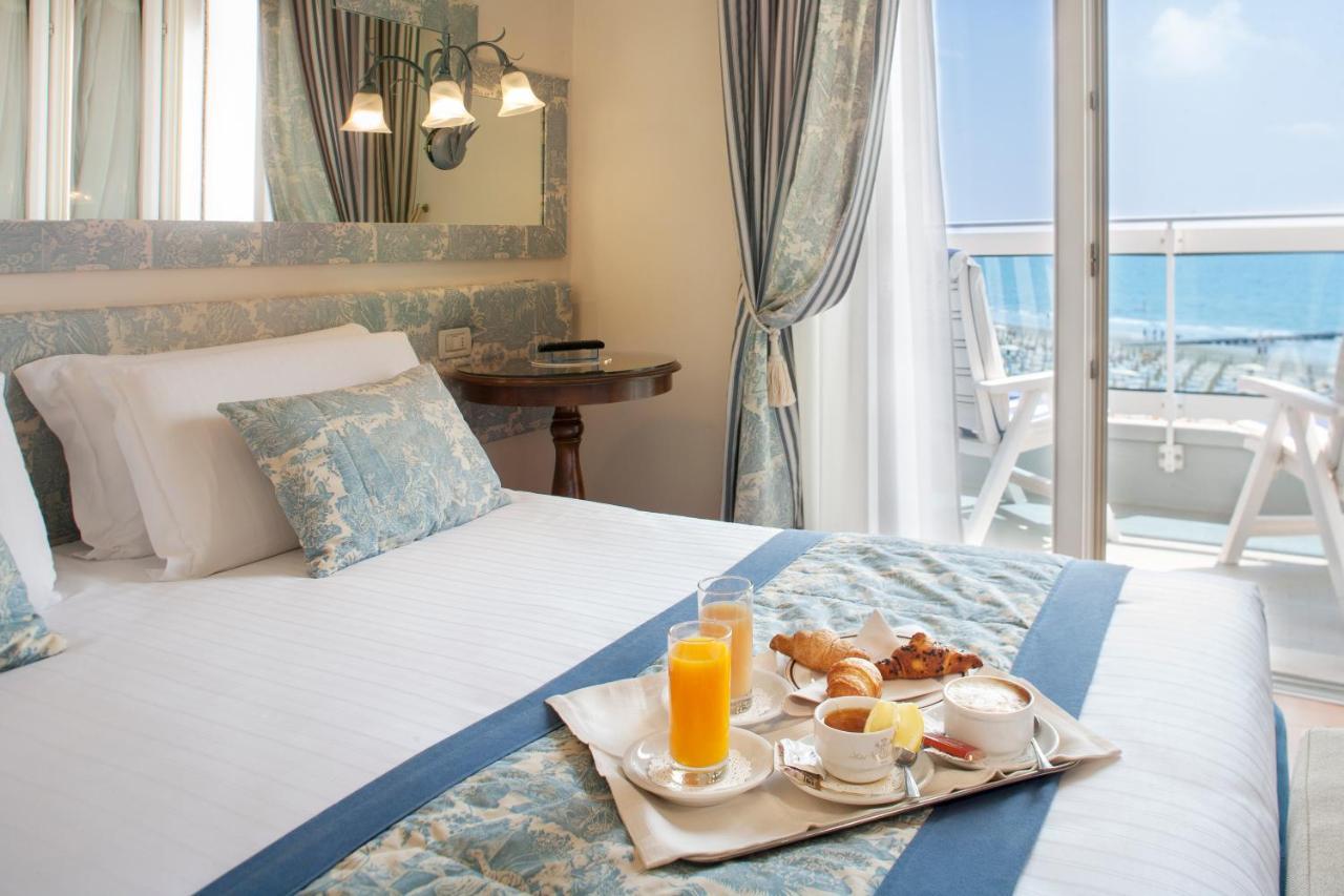 Hotel Cavalieri Palace & Suites Lido di Jesolo Luaran gambar